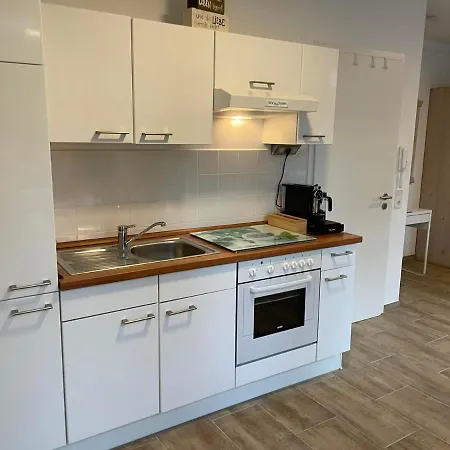 Tolles In Idyllischer Ruhiger Lage Apartament